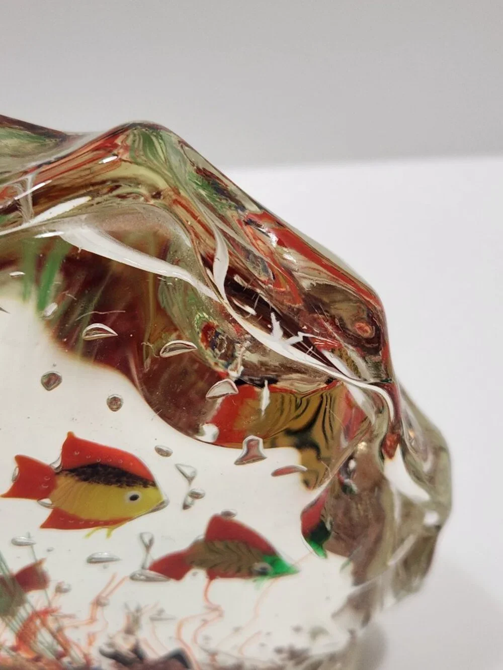 Vintage Signed Murano Glass Aquarium 6-Fish Sculpture Wave Molded Label #7726